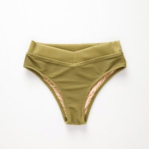 Signature V Waisted Brief - Olive